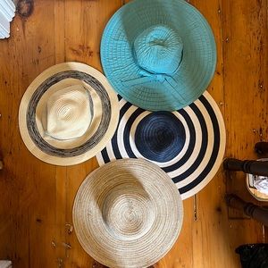 Sun hats. Set of four.
